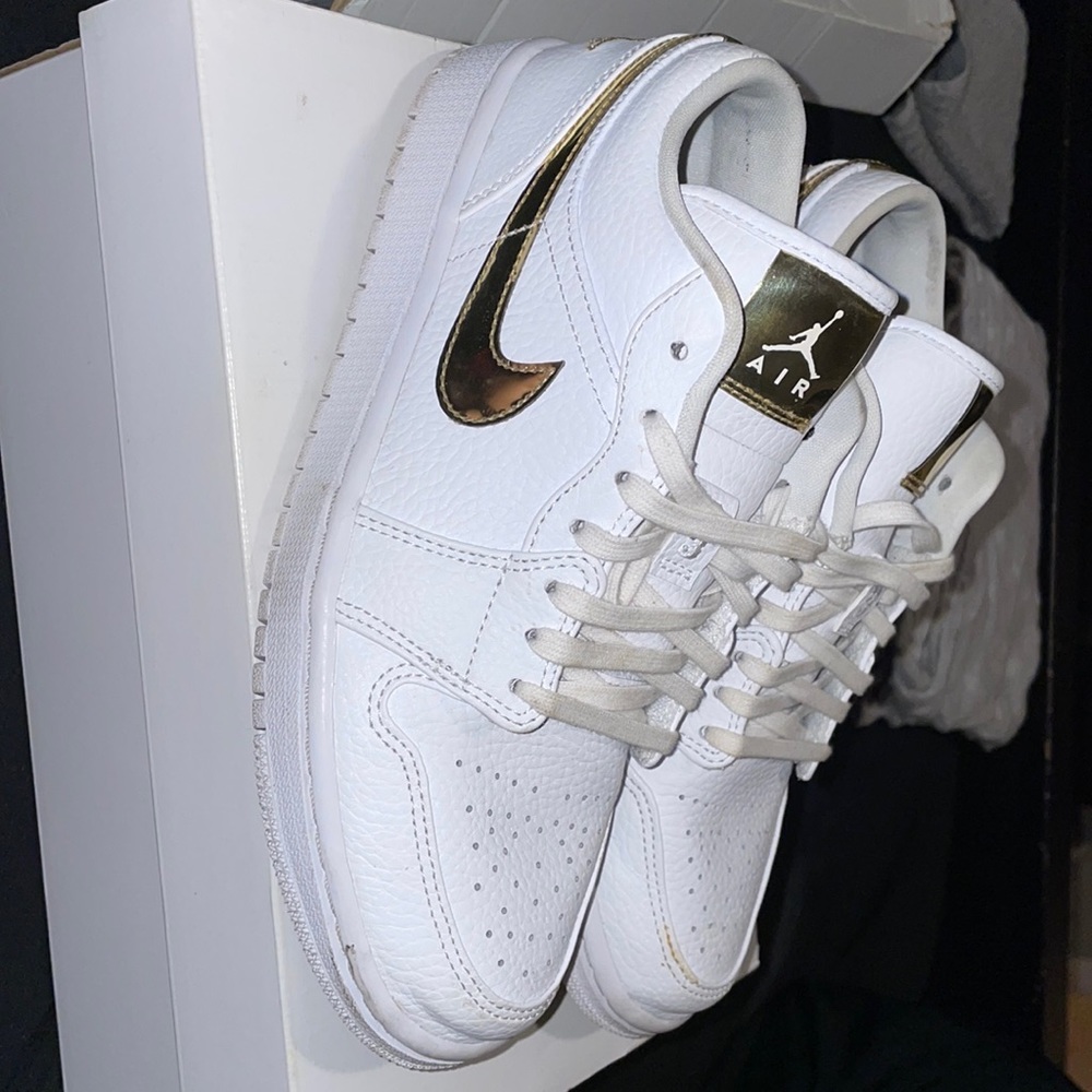 Limited addition Air Jordons